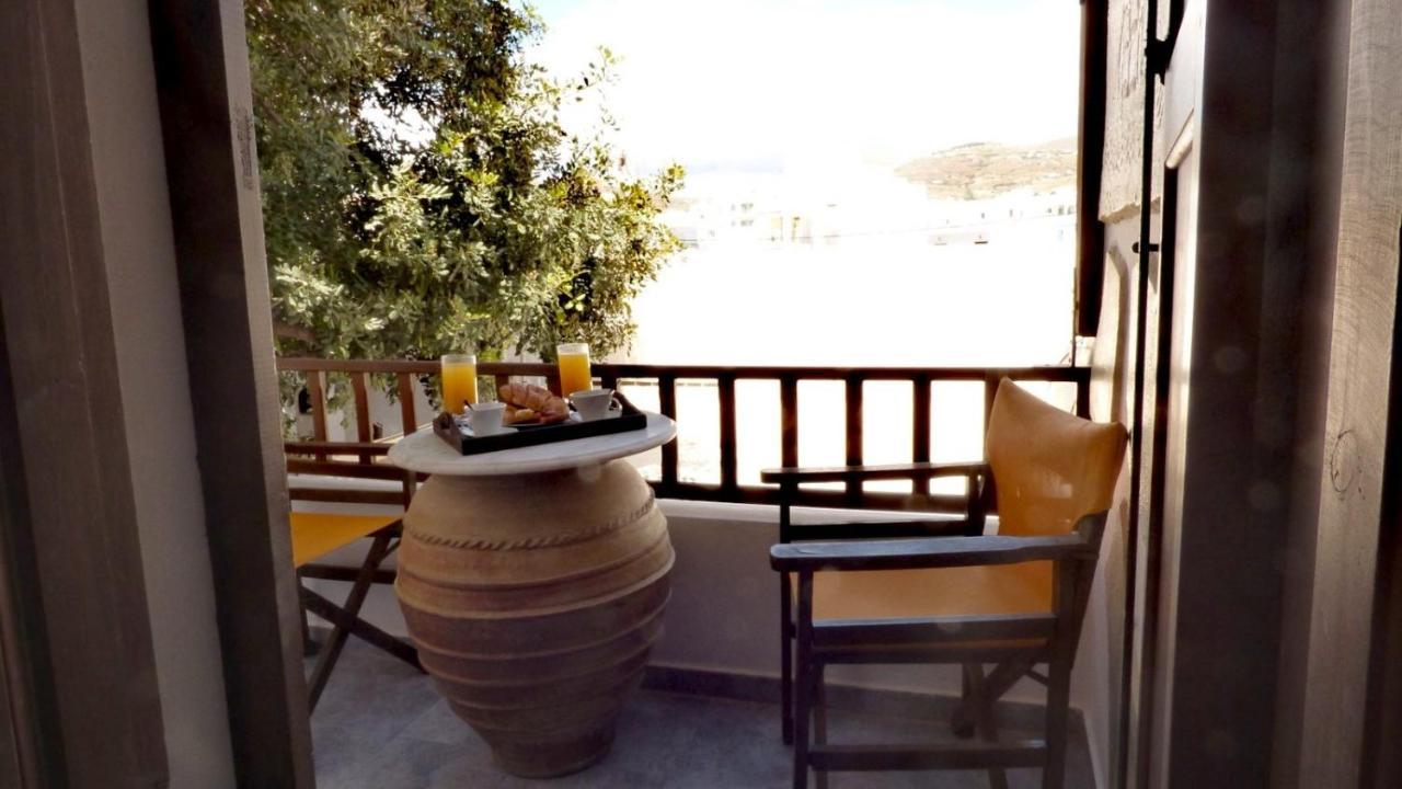 Tinos Heritage Plateia *