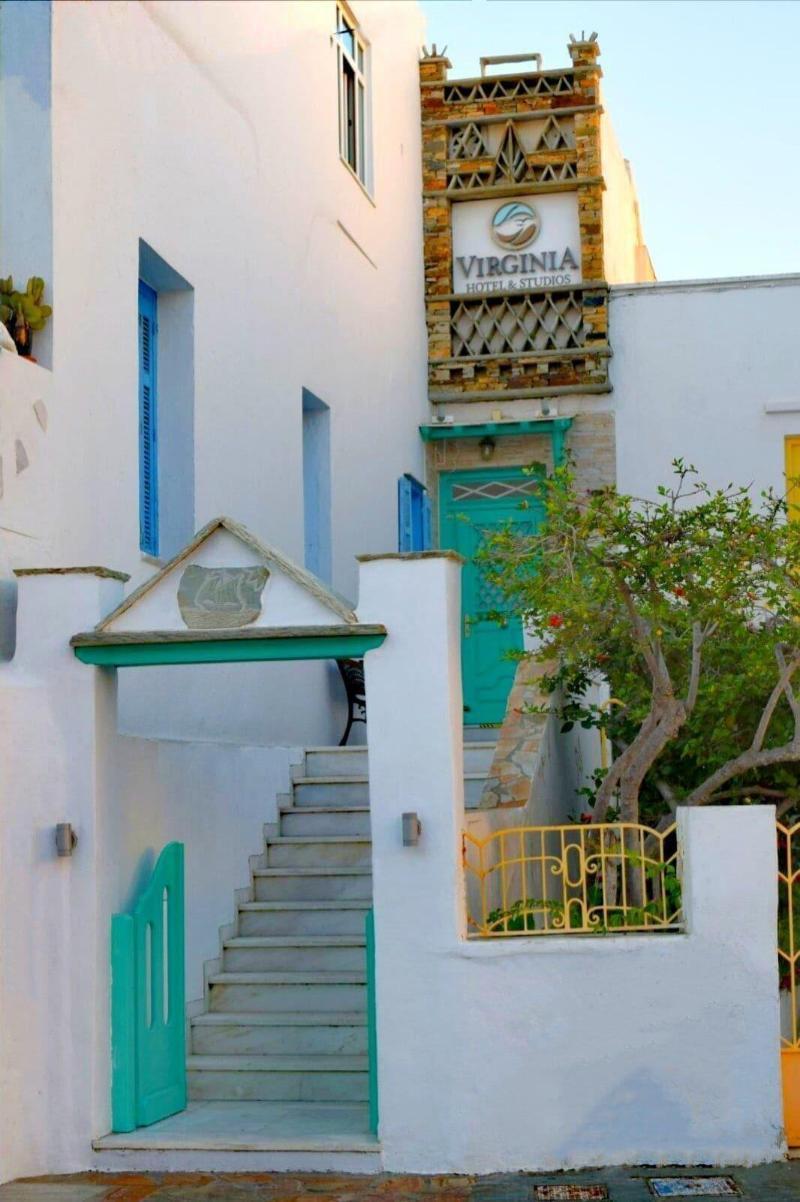 Tinos Heritage Plateia Penzion *